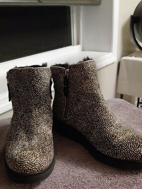 UGG Black and Cream Speckled Faux-Fur Ankle Boots